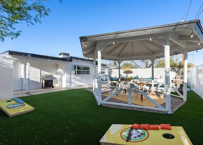 Holiday home The No Bad Days - Family Retreat -central Phoenix